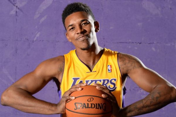 魔笛世界杯参赛次数比梅罗少一届，因克罗地亚缺席2010（克罗地亚缺席2010，魔笛世界杯参赛数比梅罗少一届）