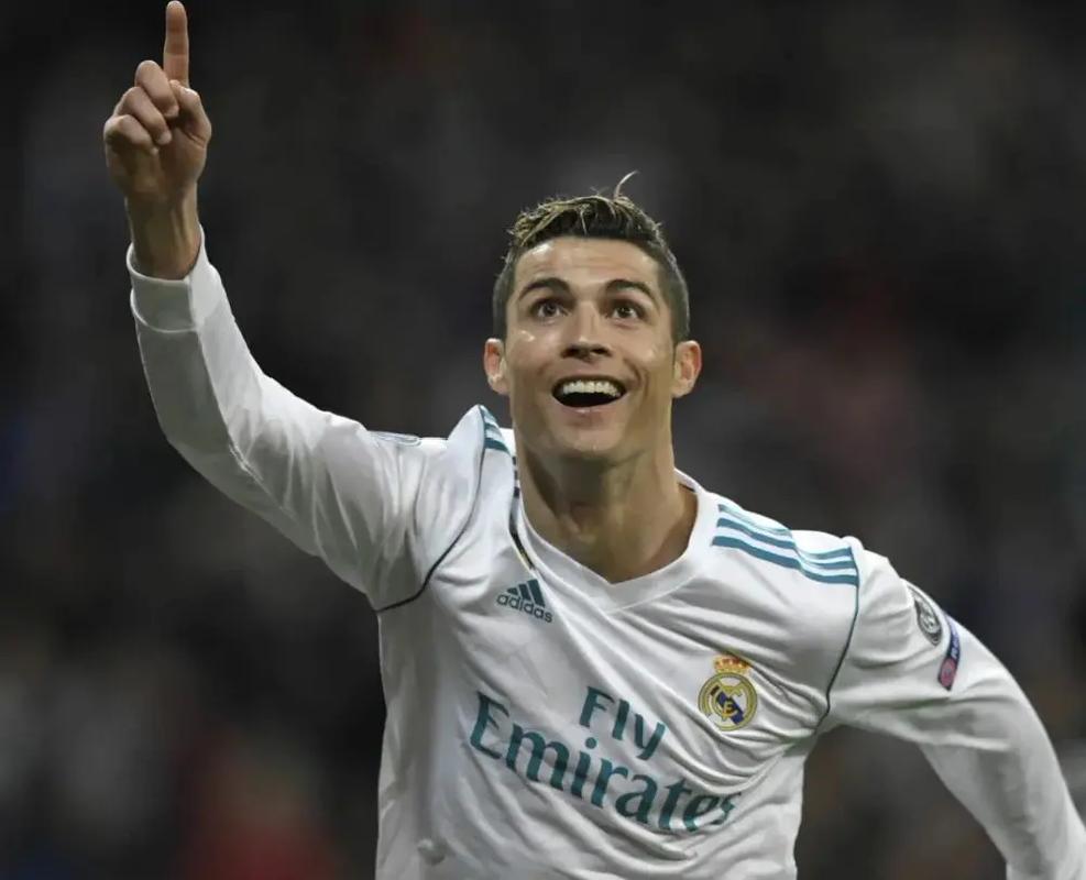 波切蒂诺：我在美国很开心，但也一直想着有一天能回到英超（波切蒂诺：在美生活惬意，但始终盼望重返英超）