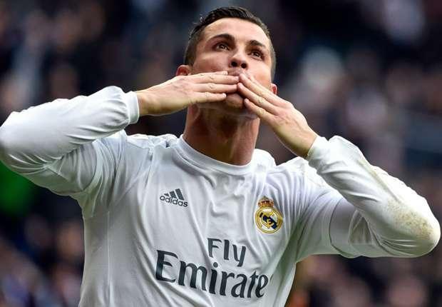 里程碑，弗拉泰西完成了代表国米的第100场比赛（弗拉泰西达成国米生涯第100场出场里程碑）