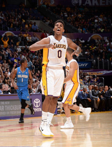 世欧预战报：伊萨克森破门救主，丹麦2-2白俄罗斯（欧预赛快讯：伊萨克森建功救主，丹麦2-2战平白俄罗斯）